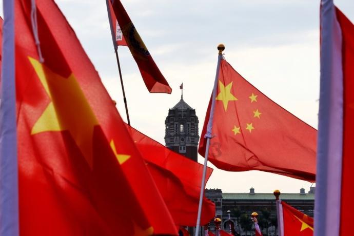 列宁遇刺前后，领土丢失崇拜兴起，列宁：立刻停止，不搞个人崇拜
